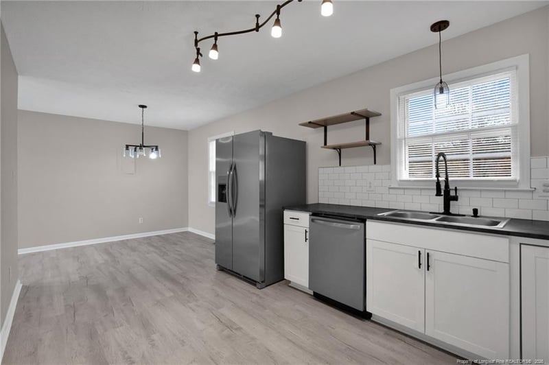 382 Saddle Ridge Rd, Fayetteville, NC 28311