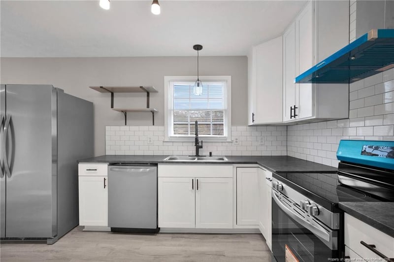 382 Saddle Ridge Rd, Fayetteville, NC 28311