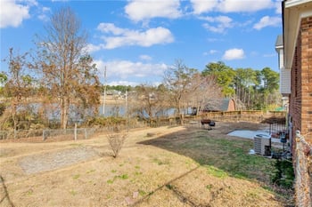 382 Saddle Ridge Rd, Fayetteville, NC 28311