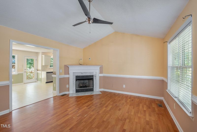 382 Spaniel Ln, Clayton, NC 27520