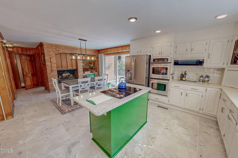 382 Wimbledon Dr, Roxboro, NC 27573
