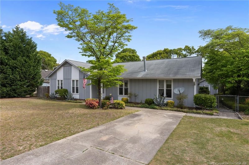3820 Sarasota Dr, Fayetteville, NC 28311