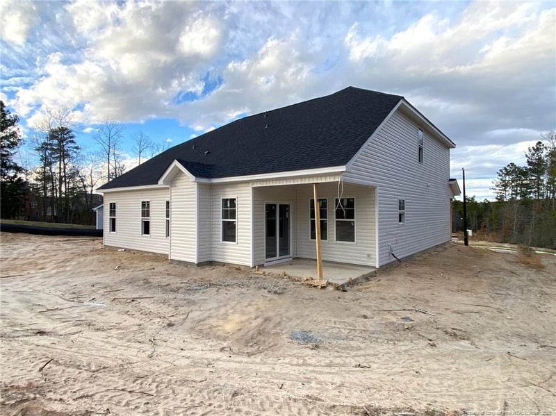 3821 Bankergate Ct, Fayetteville, NC 28311