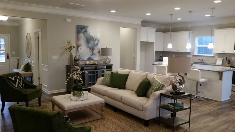 3821 Bella Woods Dr #22, Zebulon, NC 27597
