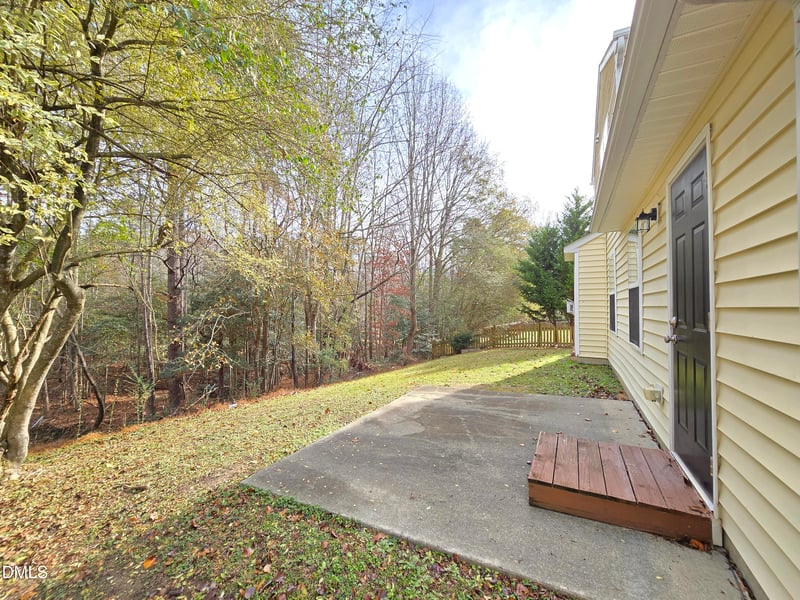 3821 Tyler Bluff Ln, Raleigh, NC 27616