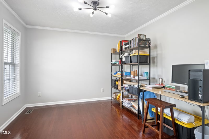 3823 Little John Ct, Fayetteville, NC 28306