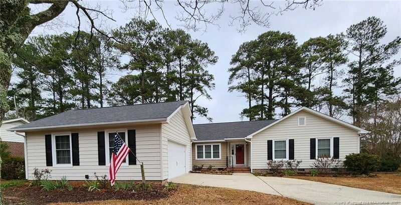 3824 Clearwater Dr, Fayetteville, NC 28311