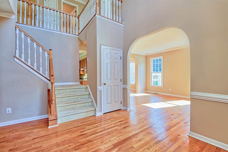 3824 Glenrock Cir, Raleigh, NC 27613