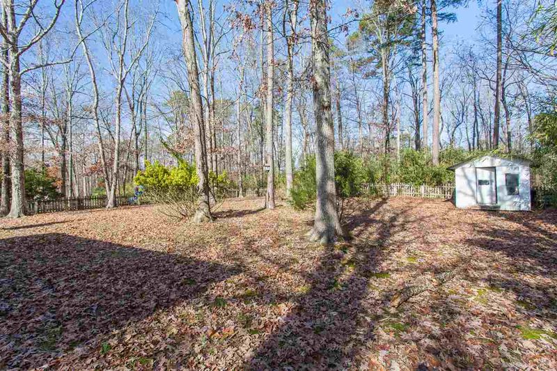 3824 Swarthmore Rd, Durham, NC 27707