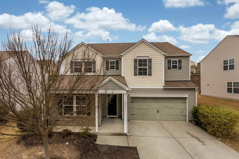 3825 Althorp Dr, Raleigh, NC 27616