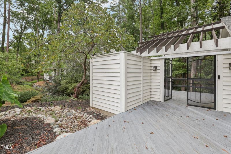 3825 Darby Rd, Durham, NC 27707