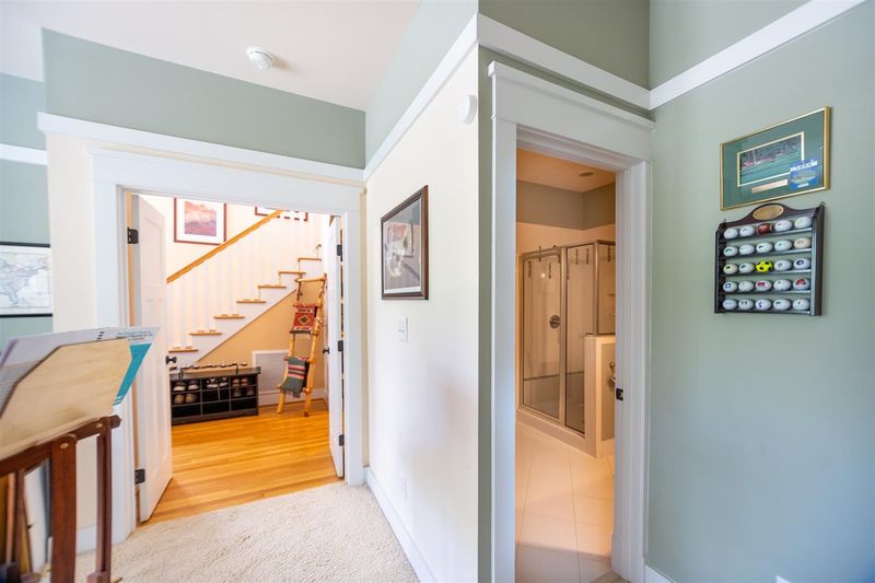 3825 SW Durham Dr, Durham, NC 27707