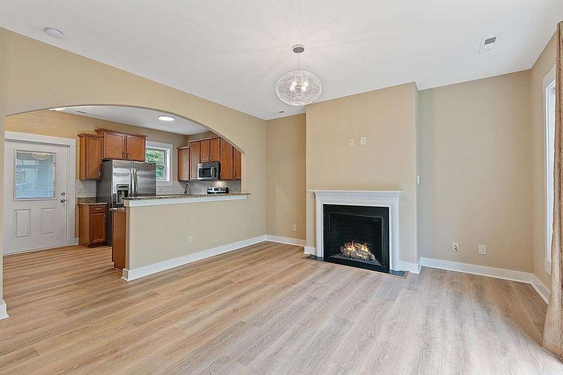 3826 Amelia Park Dr, Raleigh, NC 27606