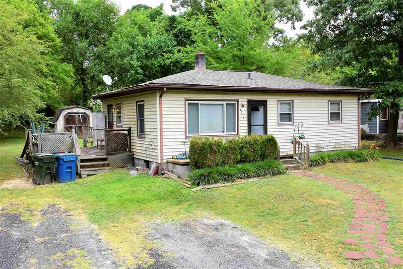3827 Dunn Ave, Durham, NC 27713