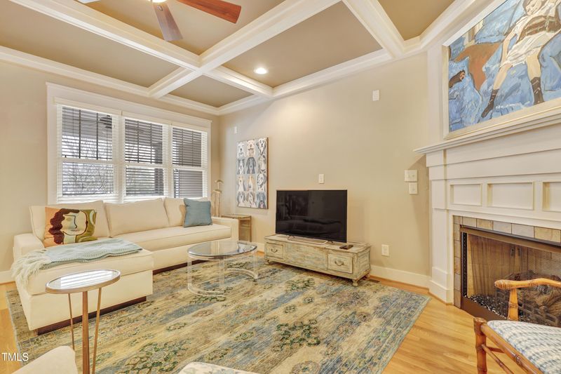3827 SW Durham Dr, Durham, NC 27707