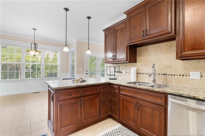 3829 Corapeake Dr, Fayetteville, NC 28312