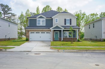 3829 Rosebush Dr, Zebulon, NC 27597