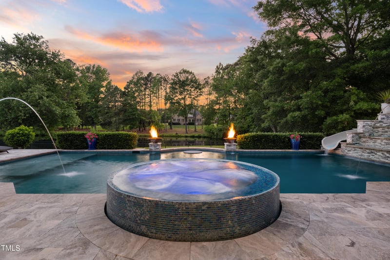 3829 Westbury Lake Dr, Raleigh, NC 27603