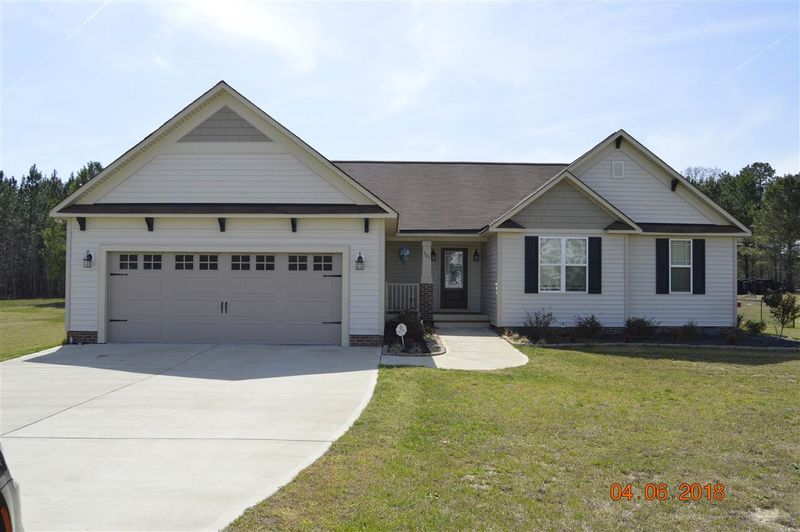 383 Blaze Ridge Dr, Smithfield, NC 27577