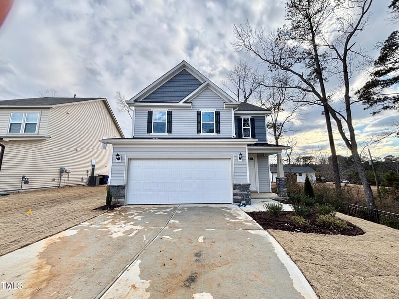 383 Creekhaven Dr #163, Angier, NC 27501