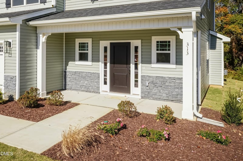 383 Hopewell Branch Ct, Smithfield, NC 27577