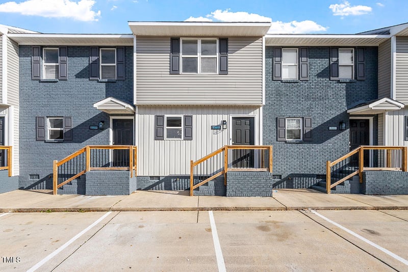 383 E Williams St, Angier, NC 27501