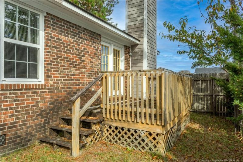 3831 Goforth Dr, Hope Mills, NC 28348