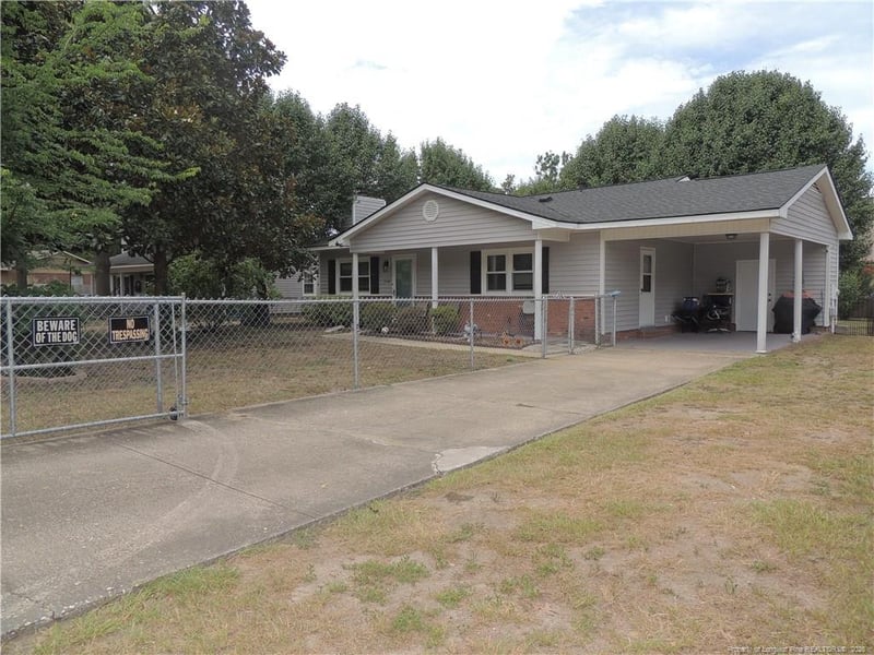 3831 Oak Haven Rd, Hope Mills, NC 28348
