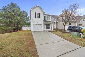 3831 Pin Oak Rd, Raleigh, NC 27604