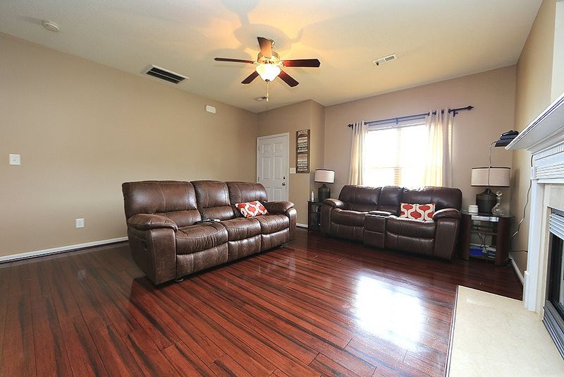3832 Pine Barren Ln, Raleigh, NC 27610