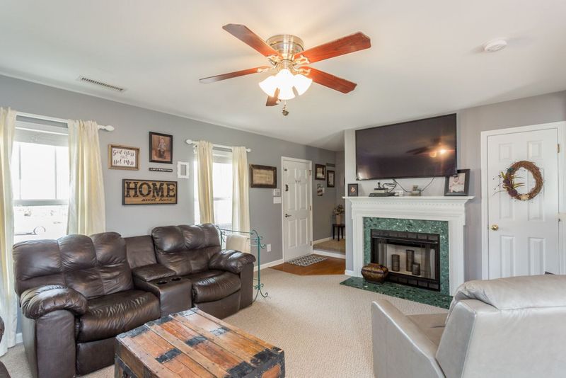 3832 Satinleaf Dr, Raleigh, NC 27616