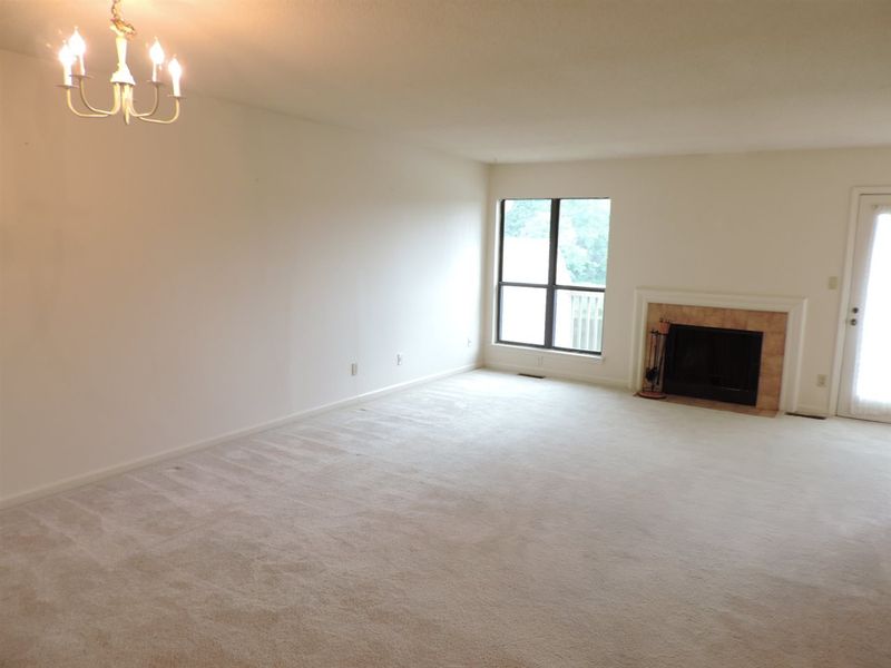 3832 Summerwood Ct, Raleigh, NC 27613