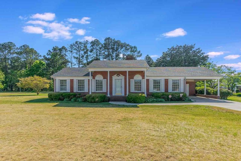 3832 S Us 401 Hw, Lillington, NC 27546
