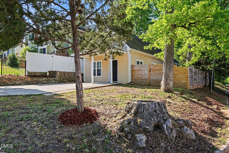 3833 Kelford St, Raleigh, NC 27606