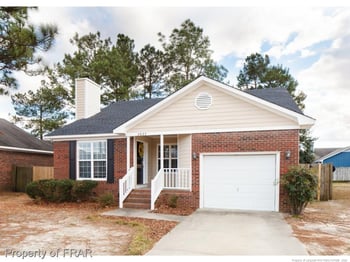 3835 Goforth Dr, Hope Mills, NC 28348