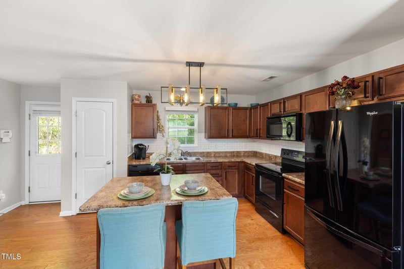 3836 Griffis Glen Dr, Raleigh, NC 27610
