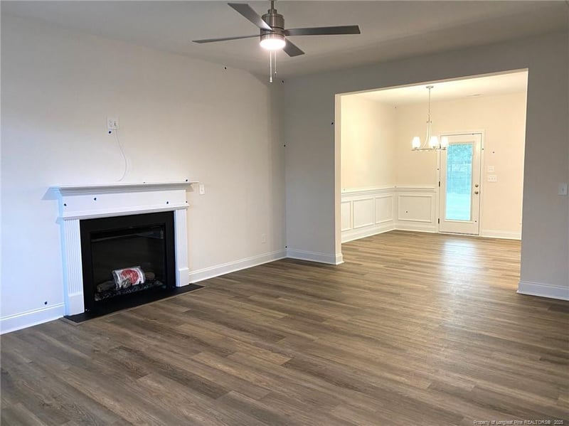 3837 Bankergate Ct, Fayetteville, NC 28311