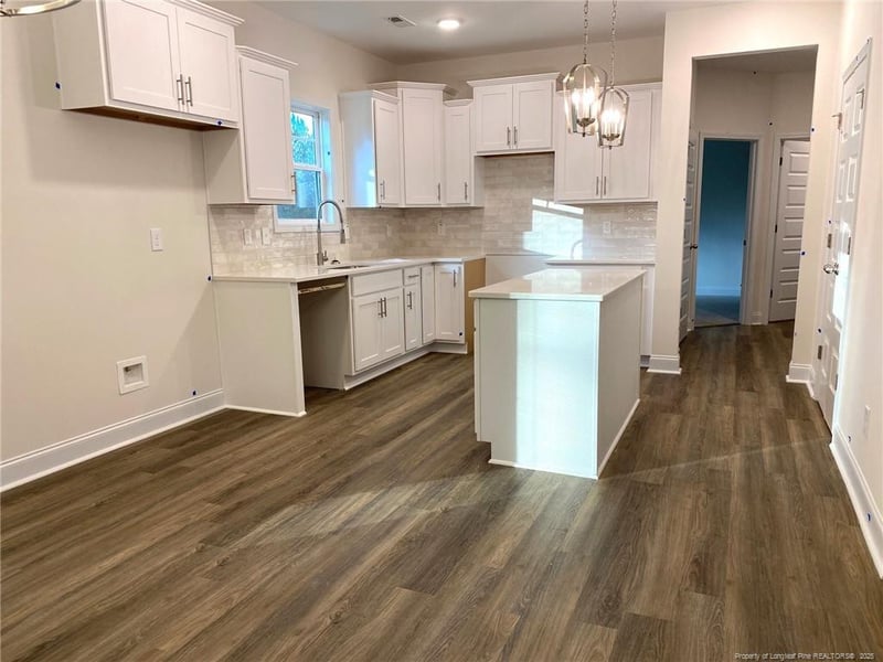 3837 Bankergate Ct, Fayetteville, NC 28311