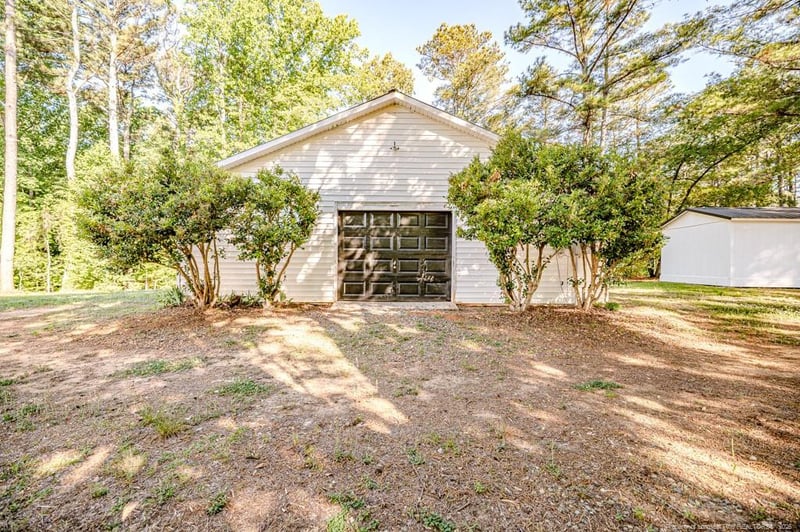 3839 Avents Ferry Rd, Sanford, NC 27330