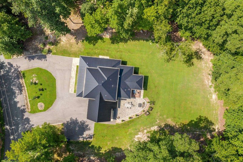 384 Booth Rd, Chapel Hill, NC 27516