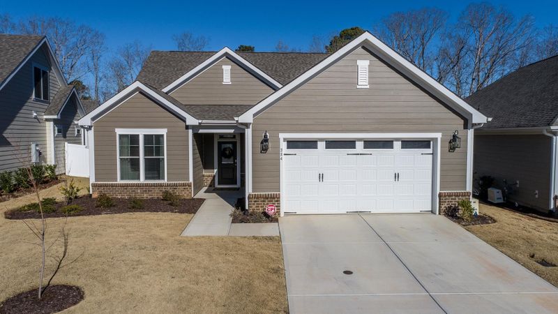 384 Bramble Ln, Clayton, NC 27527