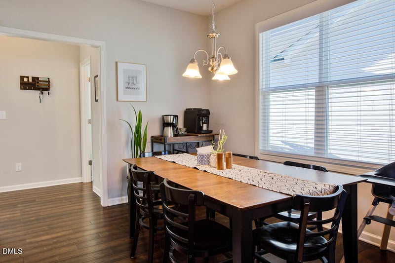 384 Crawford Pw, Clayton, NC 27520