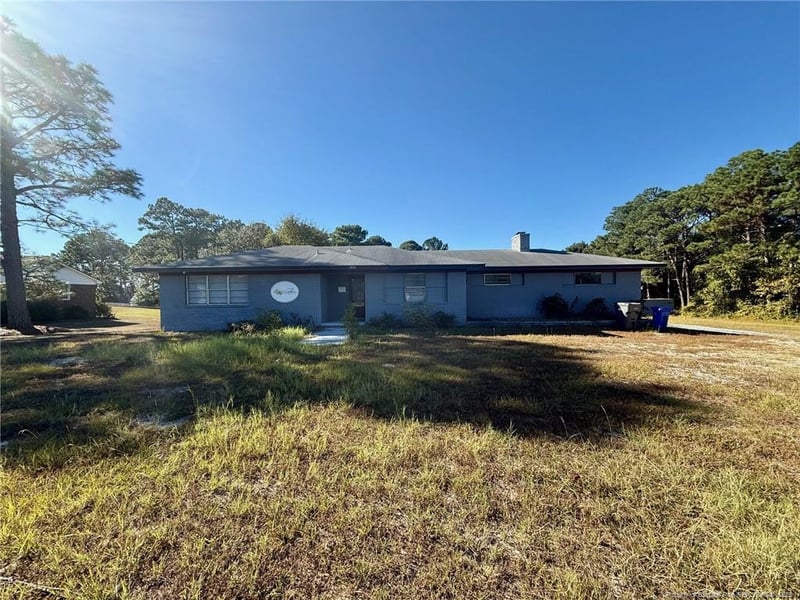 3840 Legion Rd, Hope Mills, NC 28348