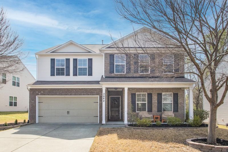 3842 Althorp Dr, Raleigh, NC 27616