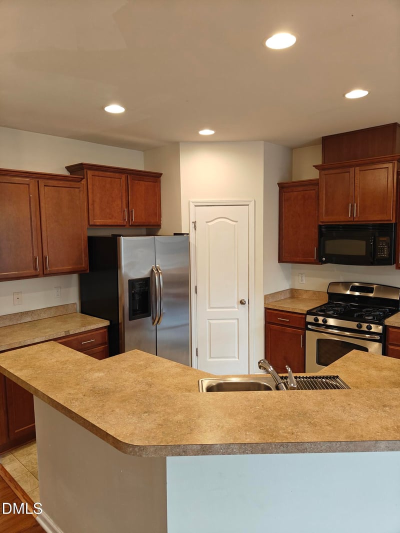 3842 Wild Meadow Ln, Wake Forest, NC 27587