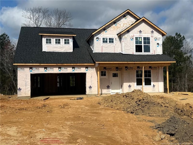 3845 Bankergate Ct, Fayetteville, NC 28311