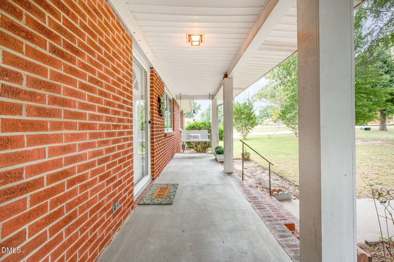 3845 Marsh Creek Rd, Raleigh, NC 27604