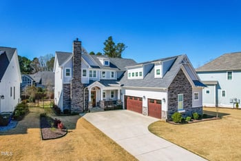 3847 Stoneridge Forest Dr, Raleigh, NC 27612