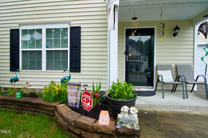 3848 Griffis Glen Dr, Raleigh, NC 27610