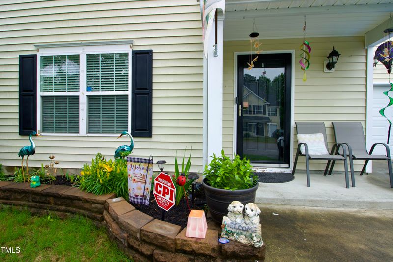 3848 Griffis Glen Dr, Raleigh, NC 27610
